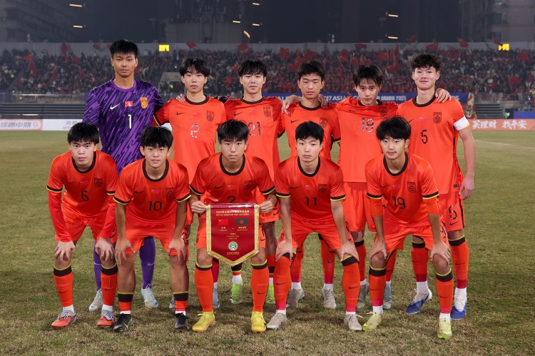 U17国足2-3日本获亚洲杯亚军 创近10届最佳 万项破门赵松源替补点射