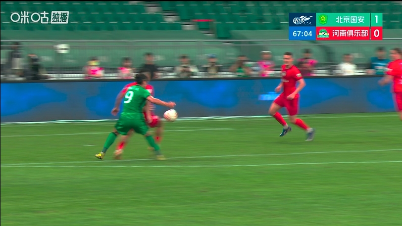 VAR取消张稀哲进球 张玉宁手球在先 国安仍1-0领先